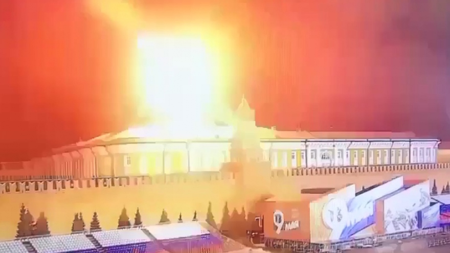 Clip UAV phát nổ ngay bên trên điện Kremlin (Nga) vào thời điểm nhạy cảm